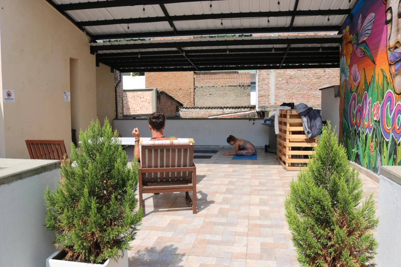 Oasis Cali Hostel Extérieur photo